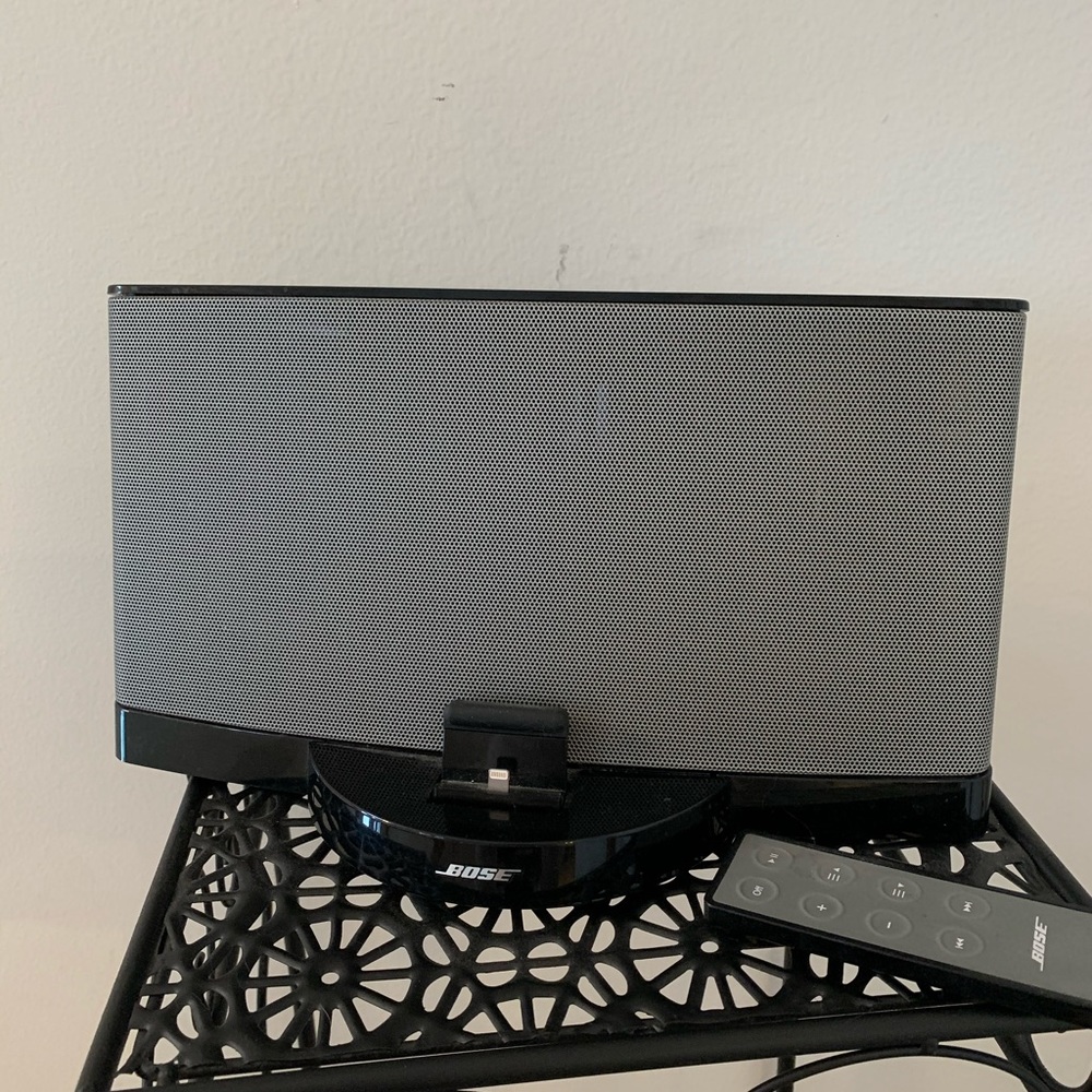 Bose sound dock